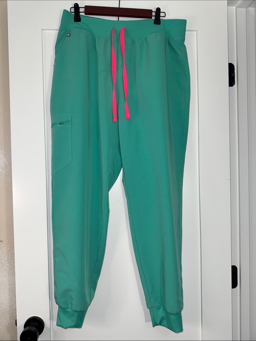 Figs HW Zamora Teal Jogger Pants with Hot Pink Drawstring Sz XL utility scrubs